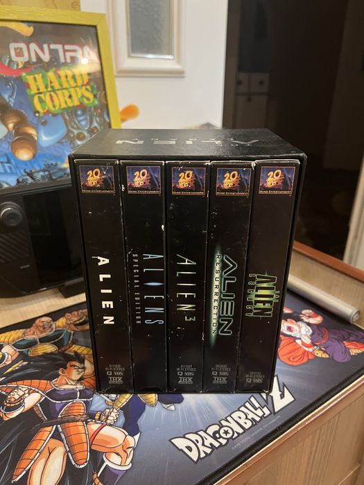 Чужі 1-4 Колекційне видання Vhs