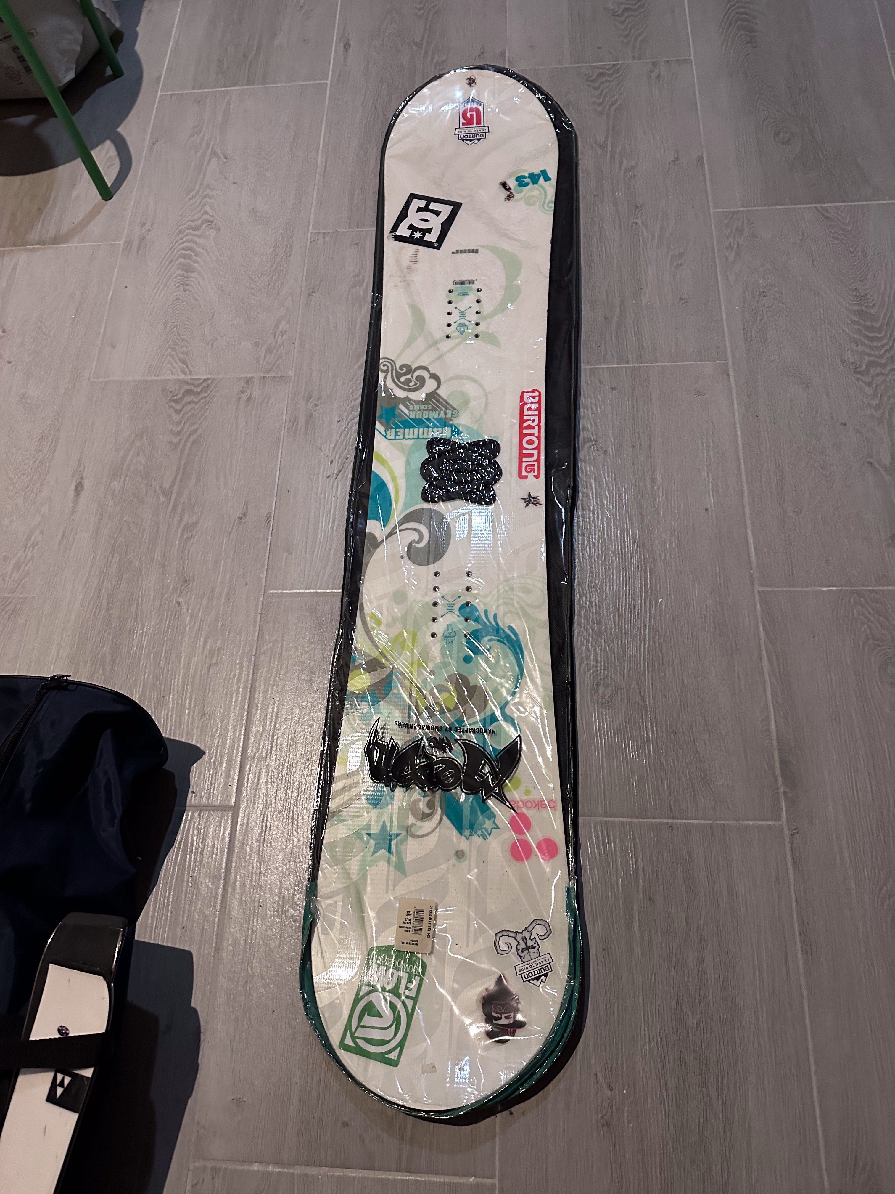 Deska Snowboardowa 143