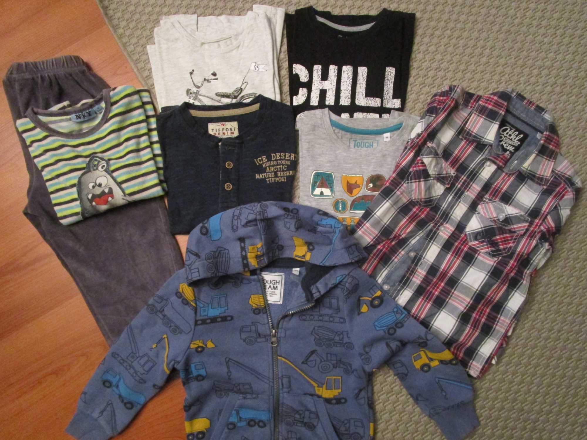 Conjunto de roupa para criança (3 -4 anos)