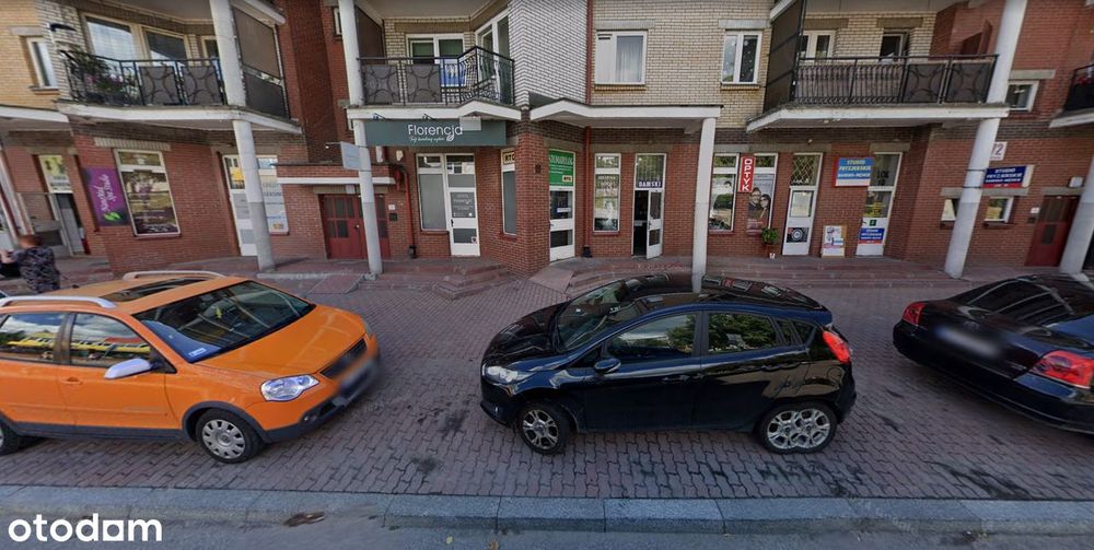 Super Lokal -  Duży Ruch -- Kebab , Sushi , Matcha Point , Kwiaciarnia