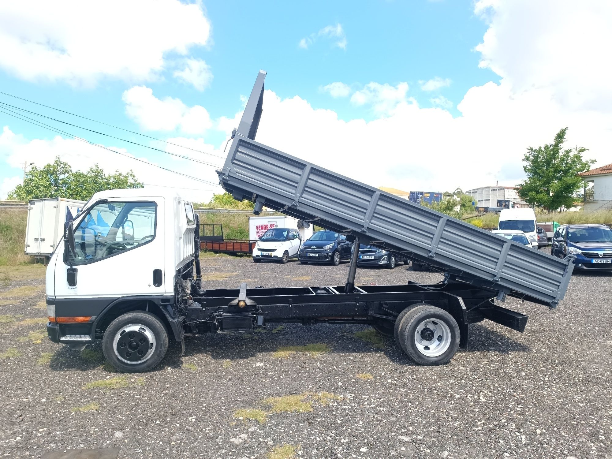 Mitsubishi Canter