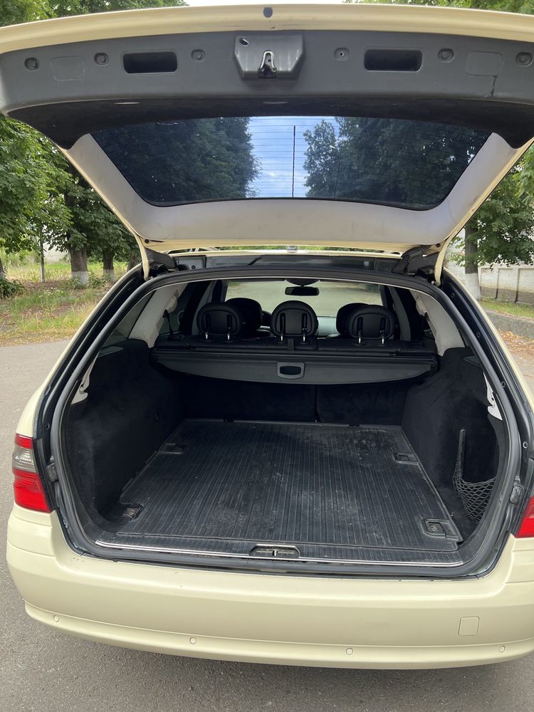 MERCEDES E-Class 2007