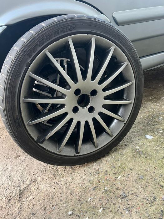 Ваз-2114 в очень хорошем состоянии.