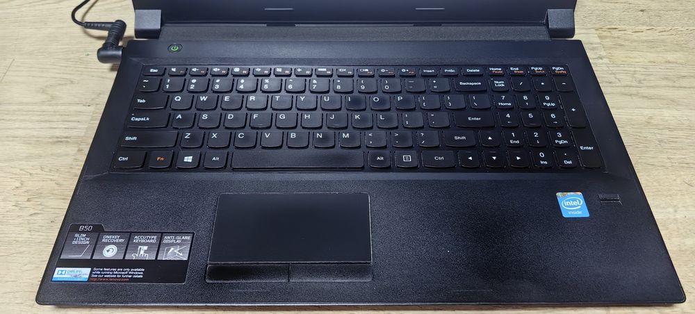 Ноутбук Lenovo V50-30/Celeron N2840/Ram 2Gb DDR3/HDD 320Gb/Win 10