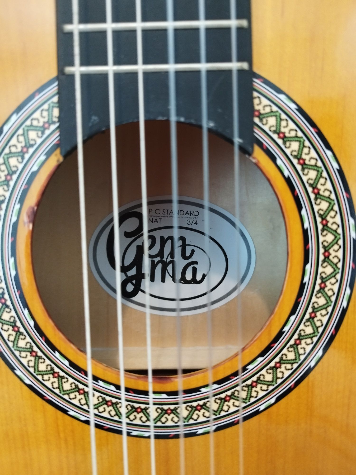 Guitarra acústica Gemma 3/4