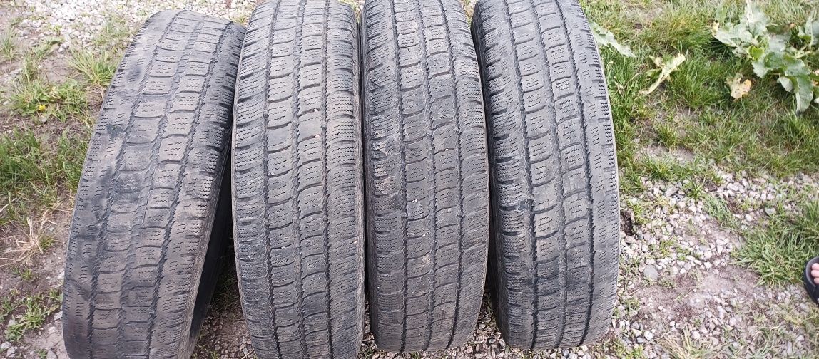 Резина 195/75R16c