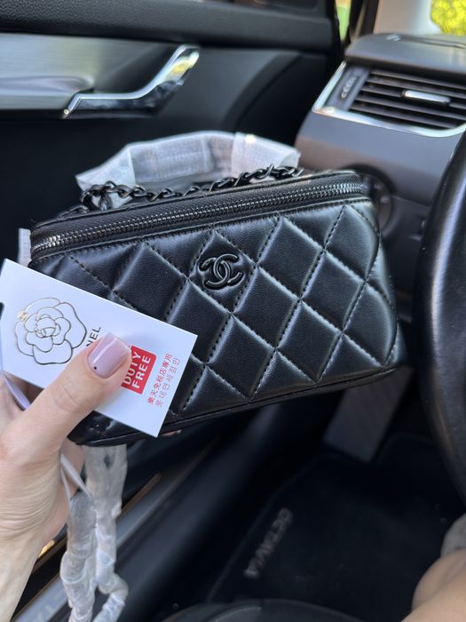 Шкіряна сумка шанель