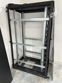 Szafa RACK 42 super stan