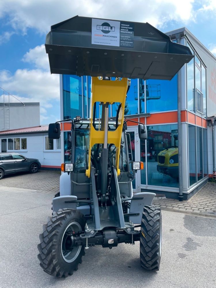 Wynajem mini ładowarki Kramer 5050 z operatorem