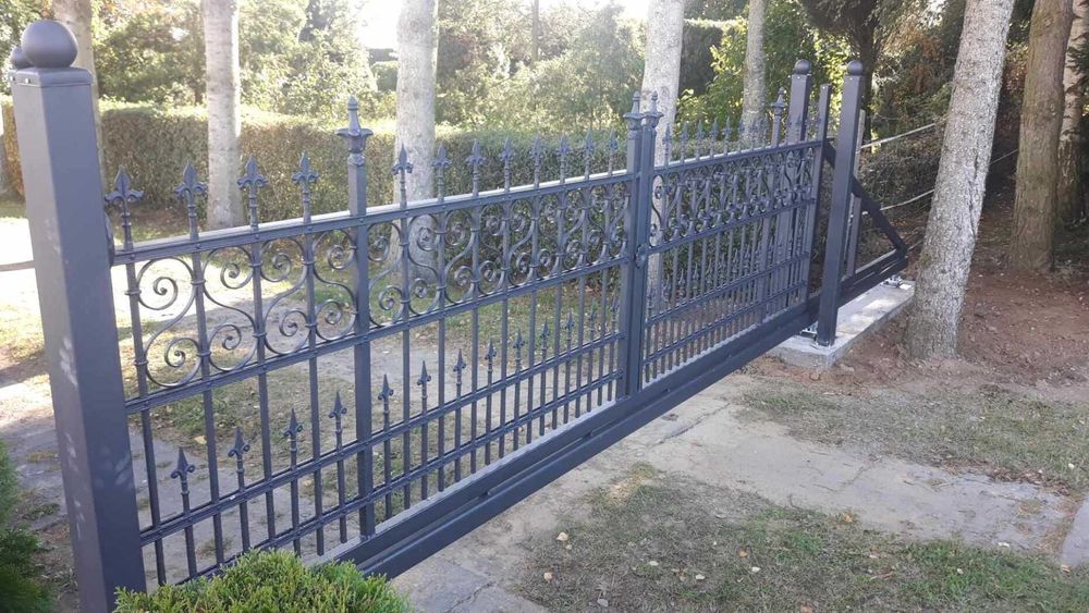 Ogrodzenia i bramy