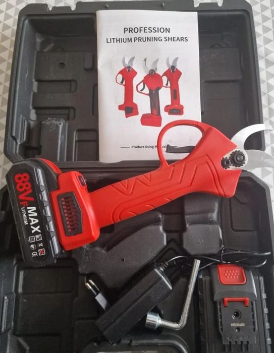Tesoura de poda com 2 bateria de lítio