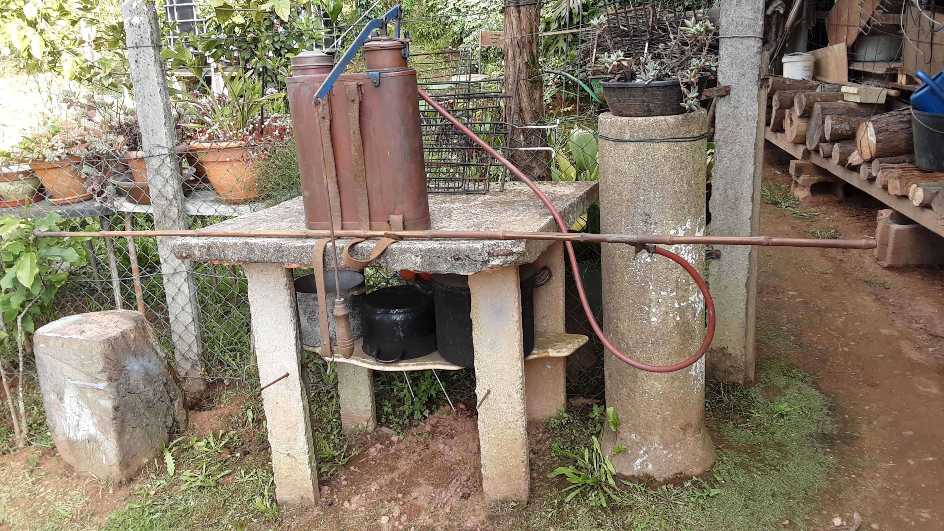 Pulverizador em cobre igual a novo