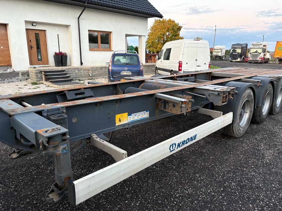 Naczepa pod kontenerowa Krone super stan