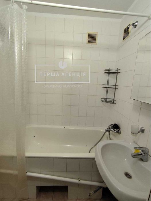 Продаж 2 кімн. квартири вул. Новокузнецька.