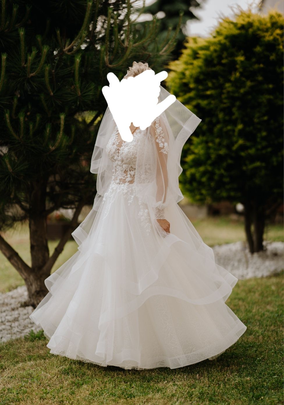 Przepiękna suknia ślubna kolekcja 2023