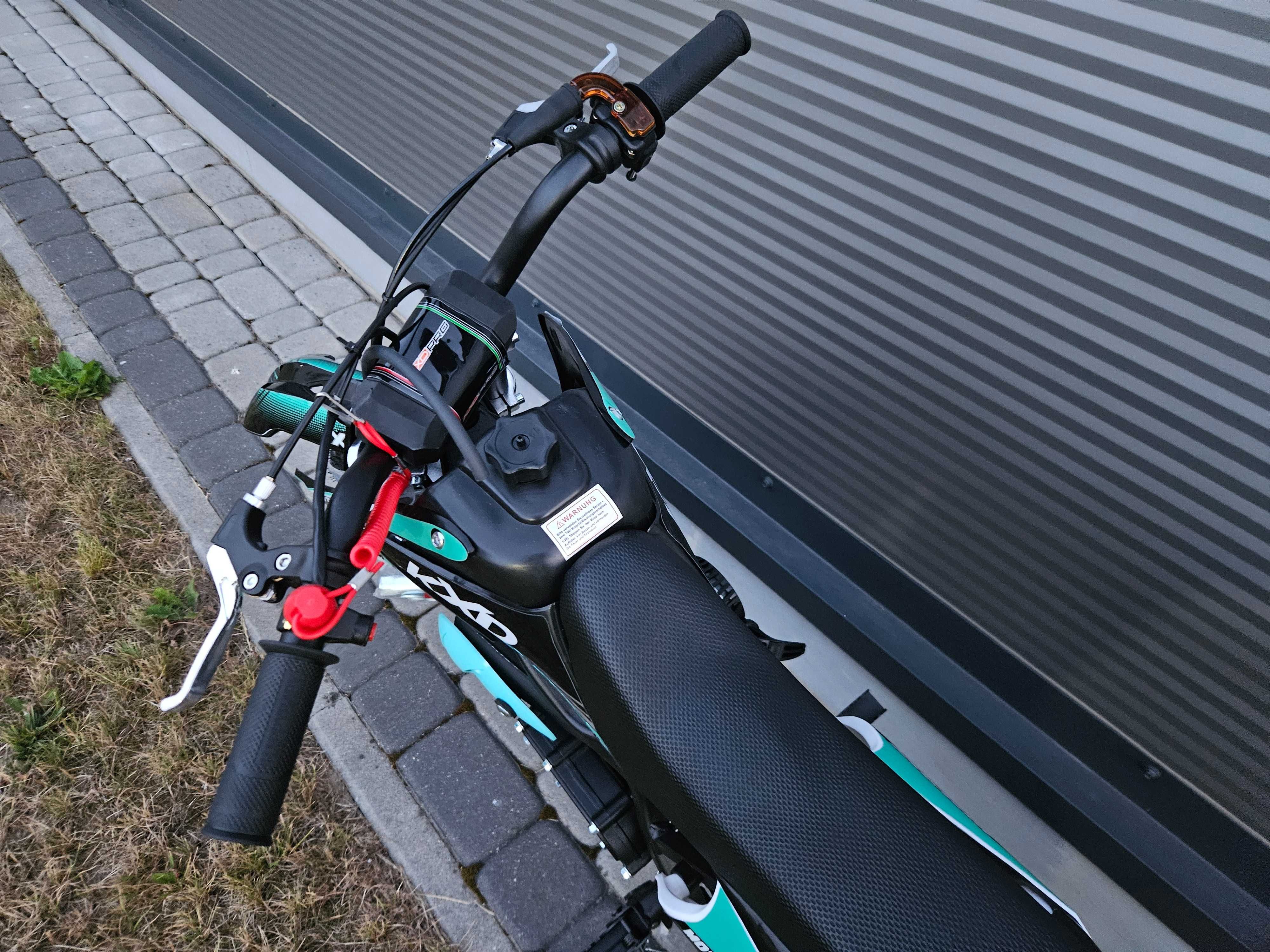 KXD 701A Mini cross dla najmłodszych