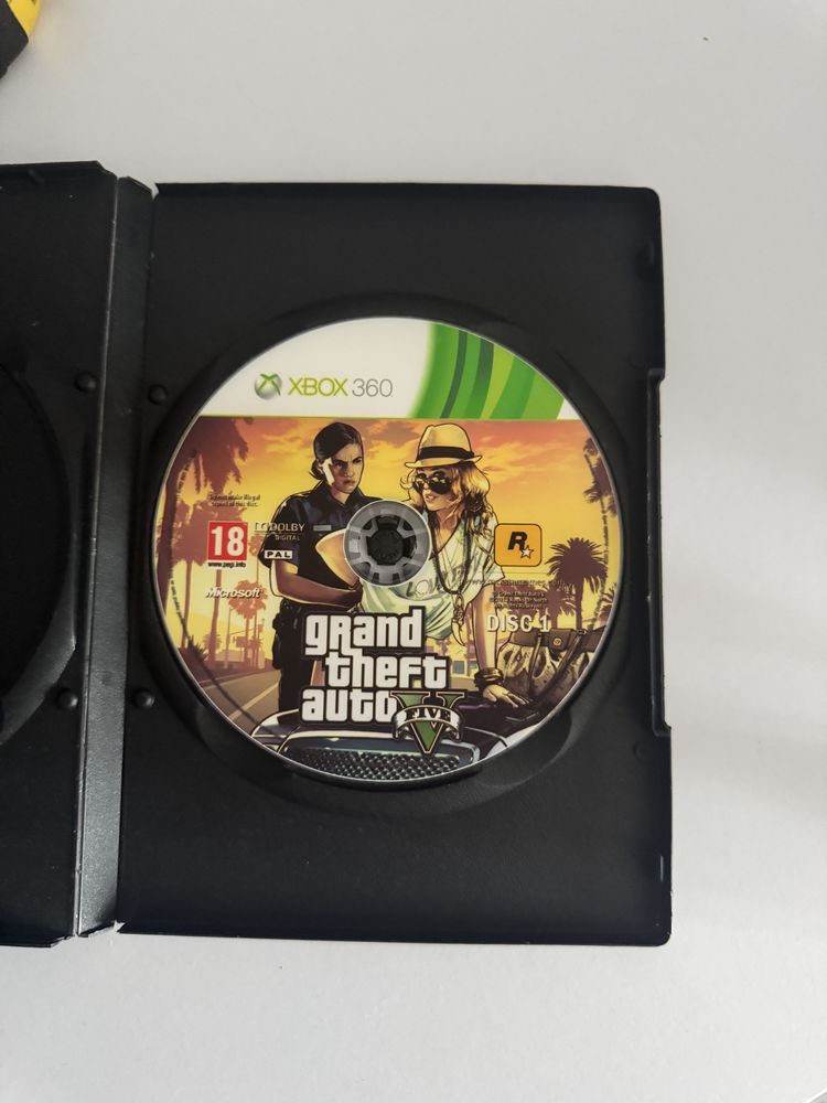 Диск на xbox 360 GTA V