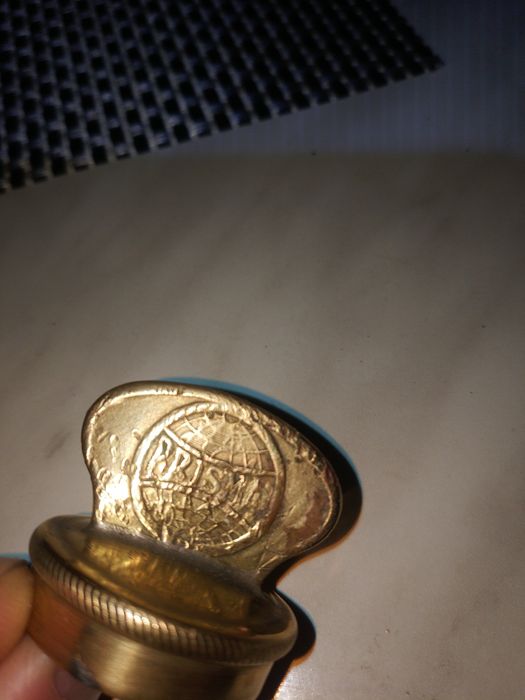 Крышка пробка латунная резьбовая  примуса с логотипом "PRISMA"