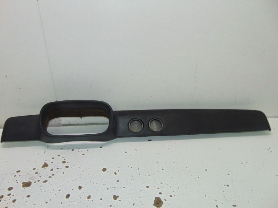 Opel 1204 pala do tablier