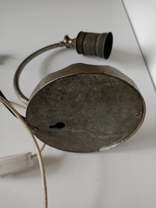 Lampka stołowa kinkiet