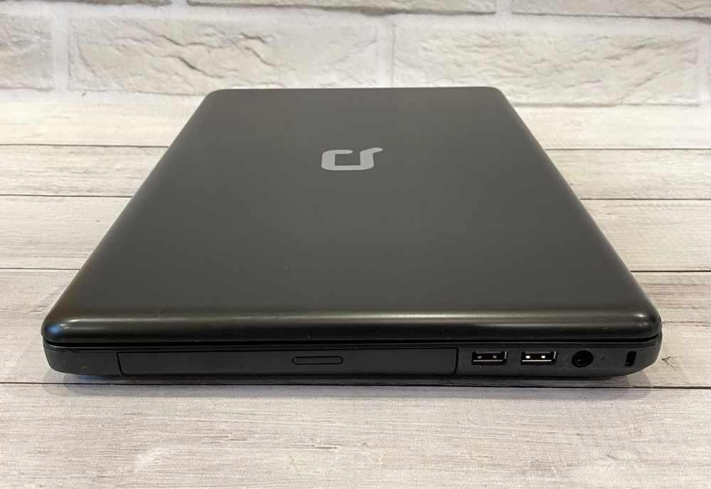 Ноутбук Compaq Presario CQ57 15.6’’ AMD E-300 4GB ОЗУ/500GB HDD (r1463