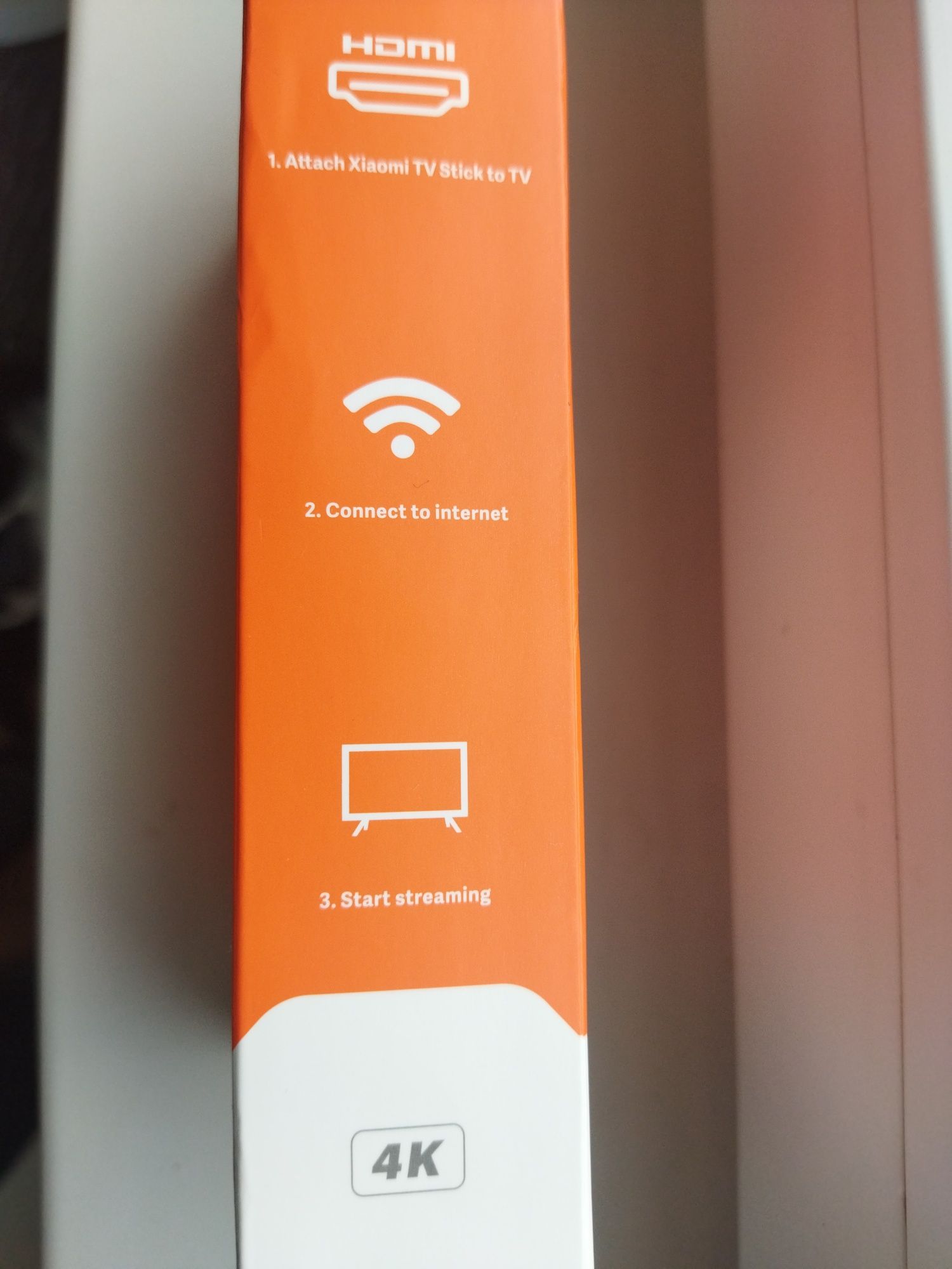 Приставка Xiaomi mi TV Stick 4k