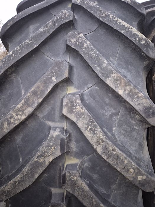 Opony 750/70r44  750/70-44