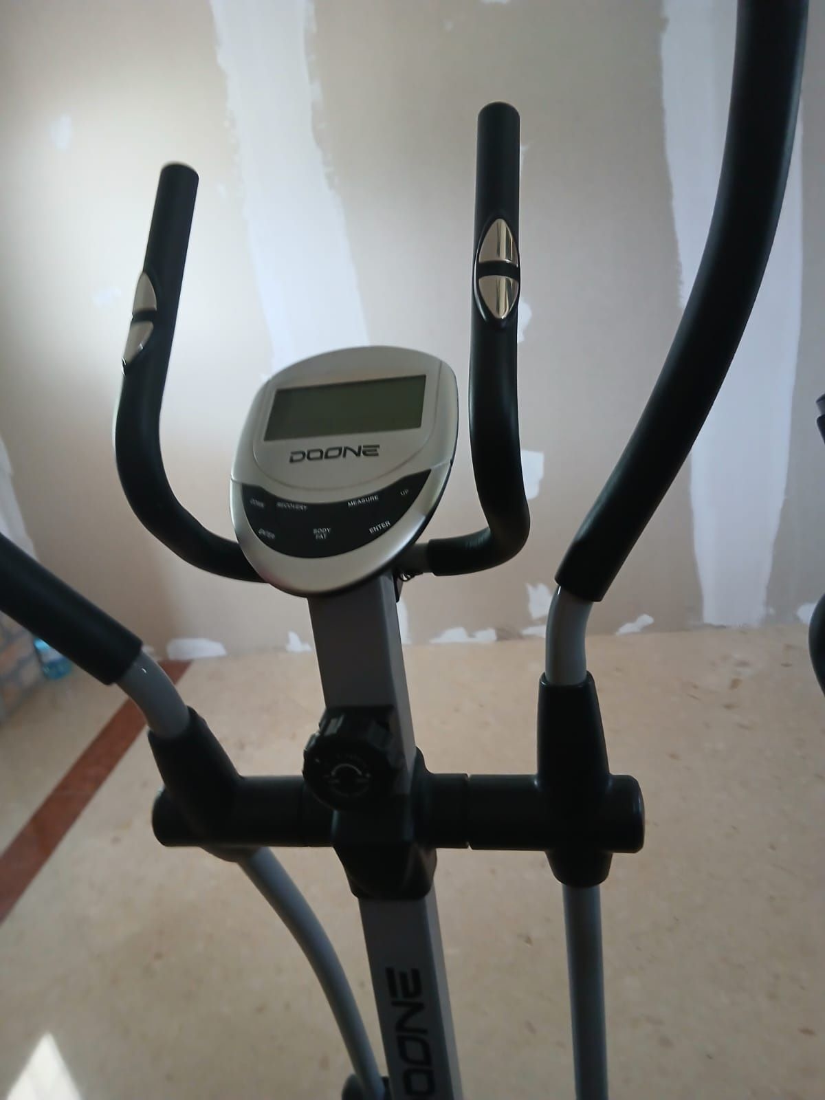 Bicicleta Elíptica Doone – em bom estado