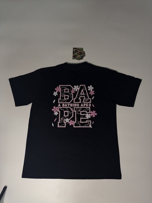 !!!РОЗПРОДАЖ!!! Футболка Bape x Sakura Чорна та біла розмір S