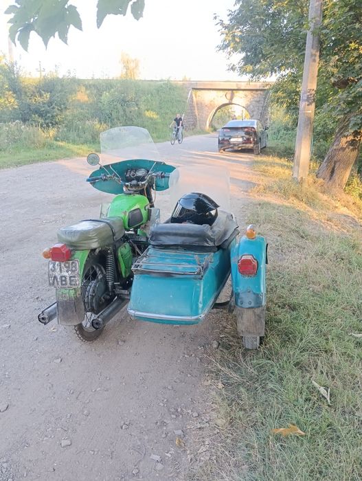 Їж юпітер 4 з документами