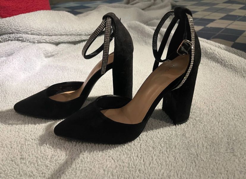 buty na slupku  wieczorowe