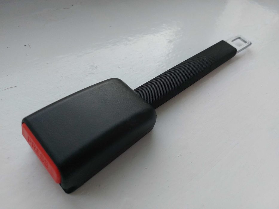 Подовжувач автомобільного паска безпеки