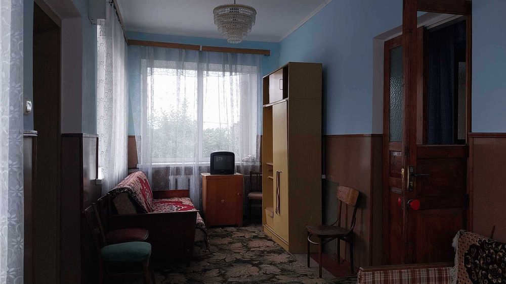 Продається будинок м . Дунаївці будинок + літня кухня.