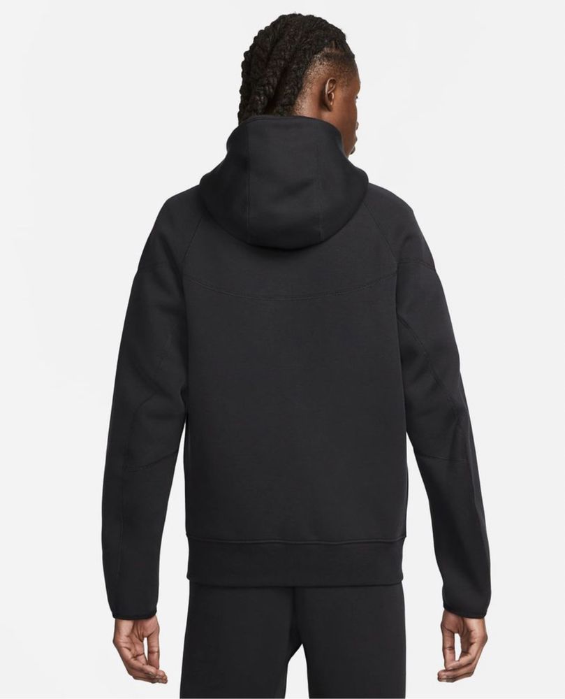 Кофта Nike Sportswear Tech Fleece Windrunner