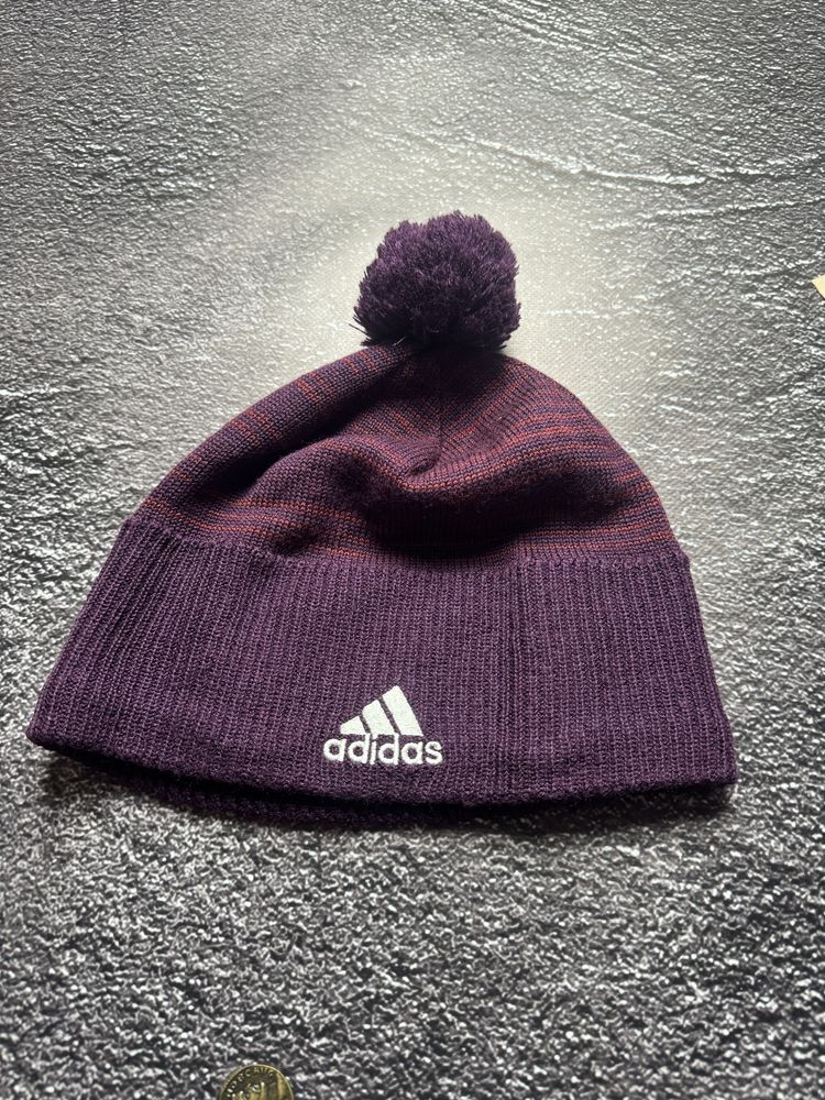 Зимняя шапка Adidas