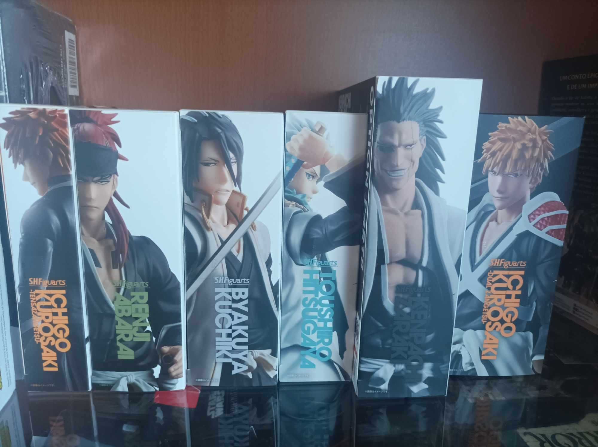 Coleção de artigos Bleach (novos/selados)