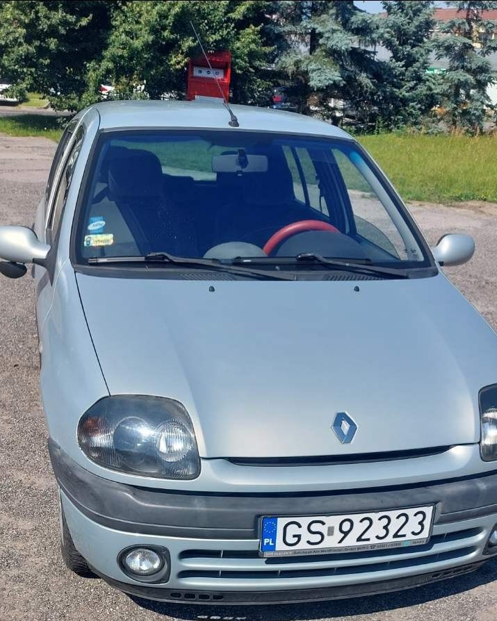 Sprzedam Renault Clio 2, AUTOMAT,  przebieg 119 000