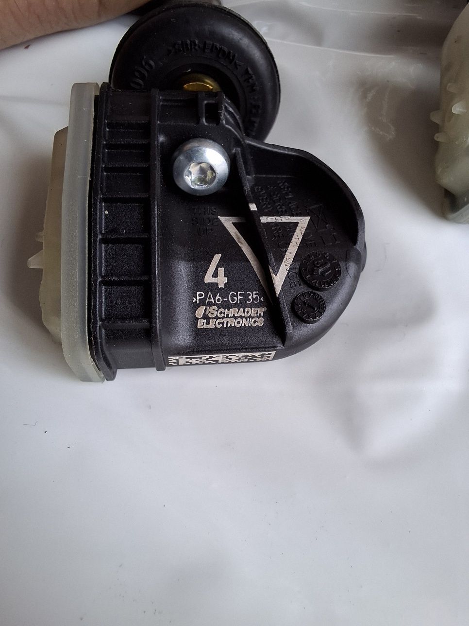 Czujniki ciśnienia Opel Astra J K Mokka Nowe TPMS Opel