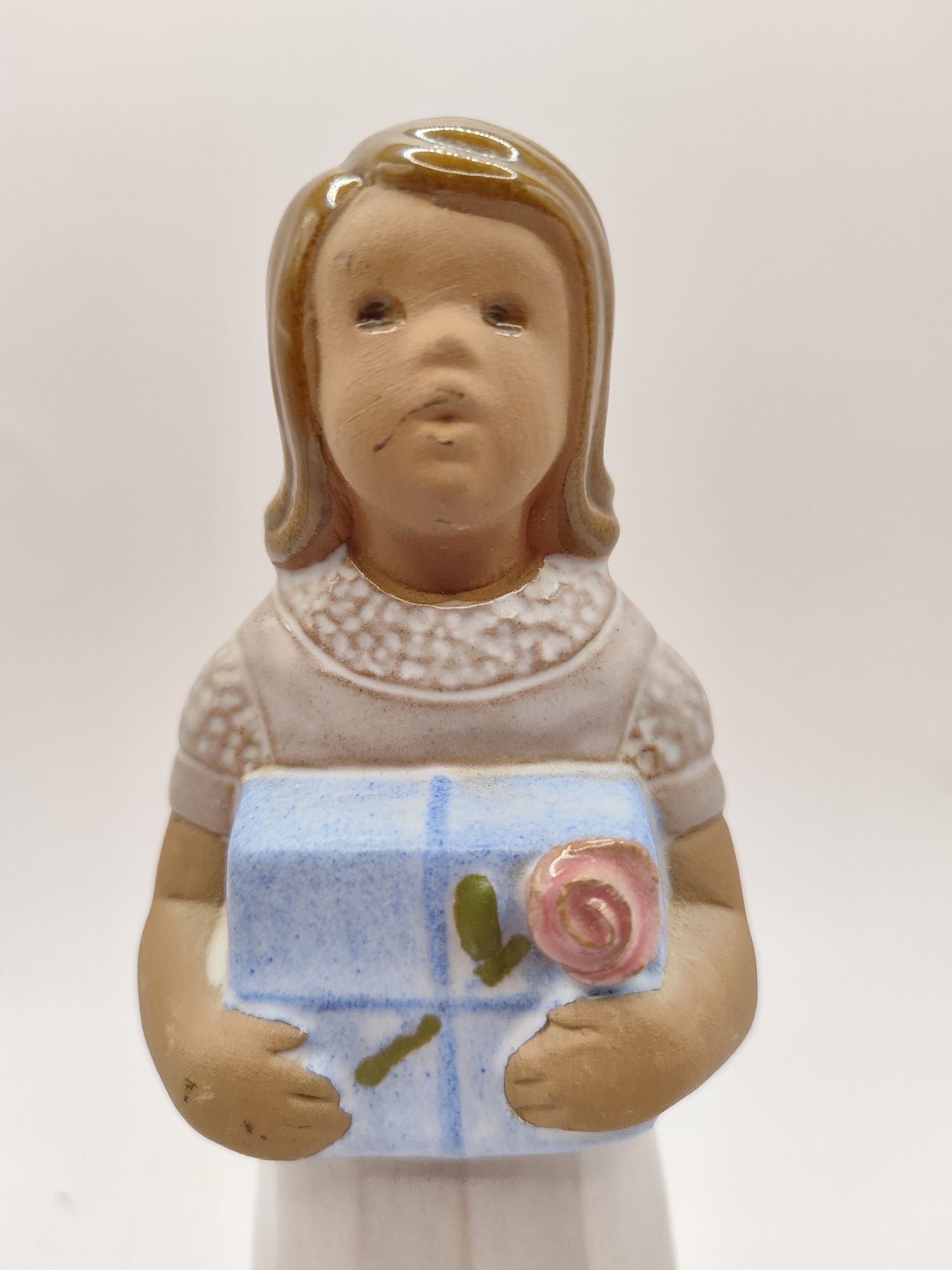 Ceramiczna figurka JIE Gantofta Edit Risberg Grattis dziewczyna