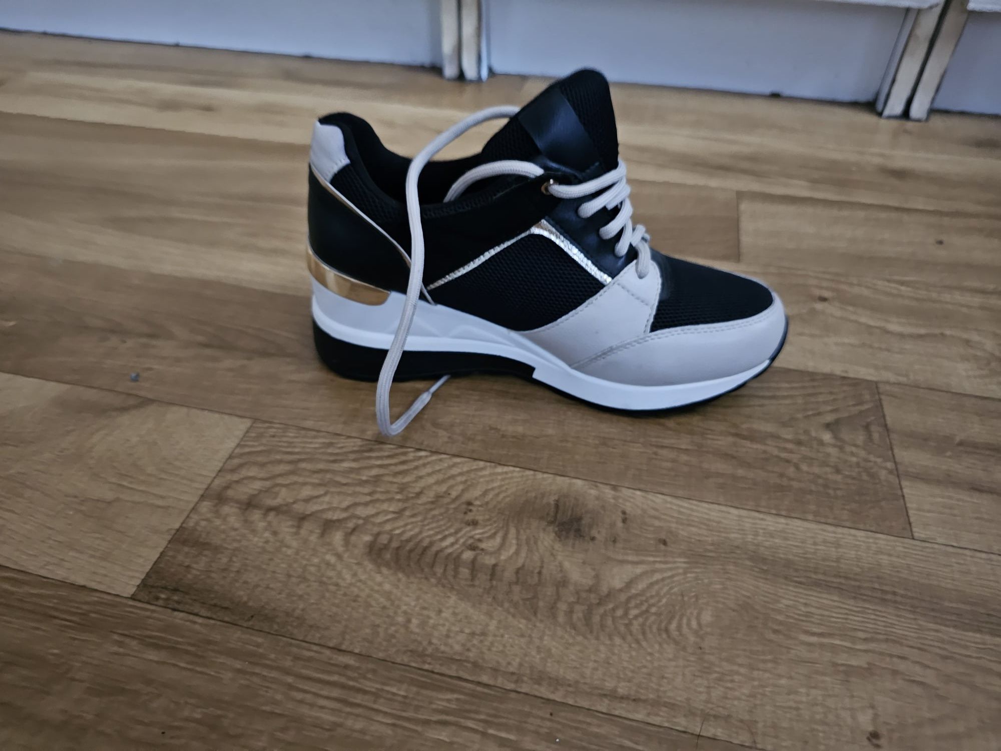 Buty adidasy koturn