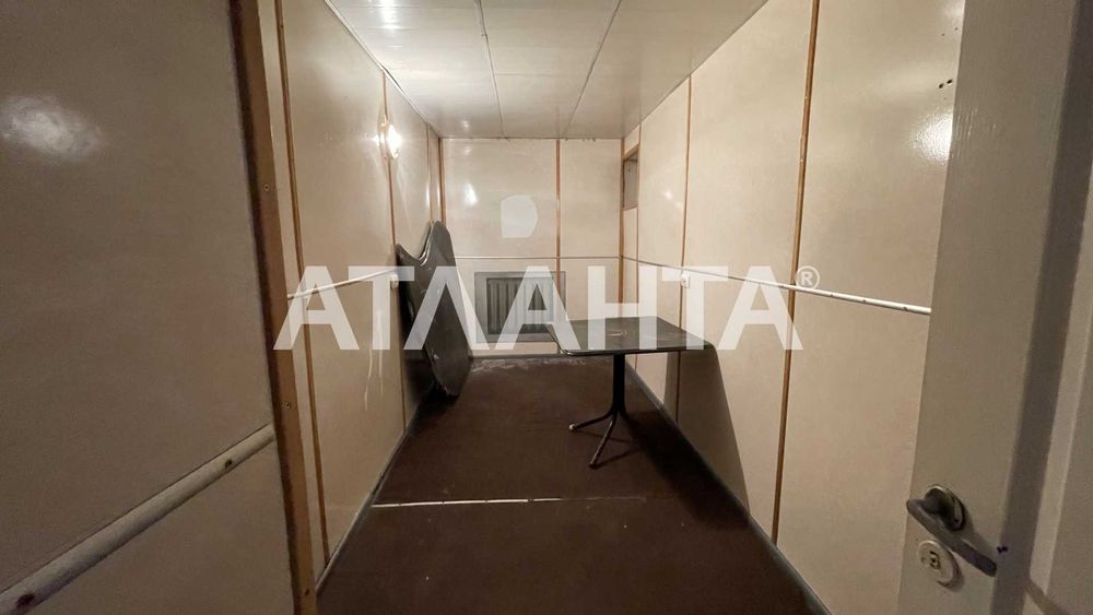 Предлагается квартира в центре Одессы 10 комнат