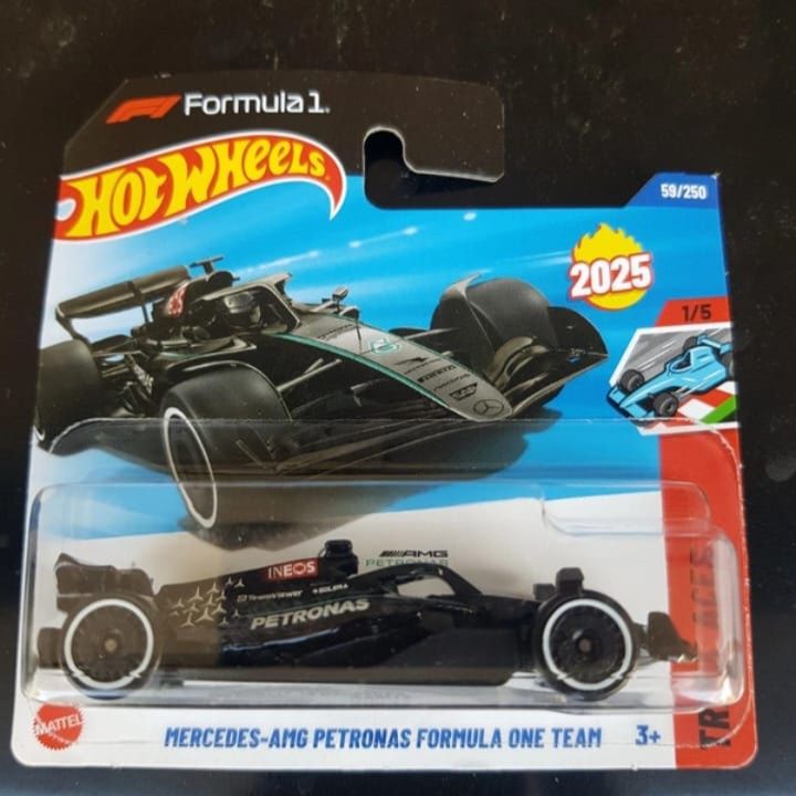 Mercedes-amg Petronas Formula one Team Hot wheels