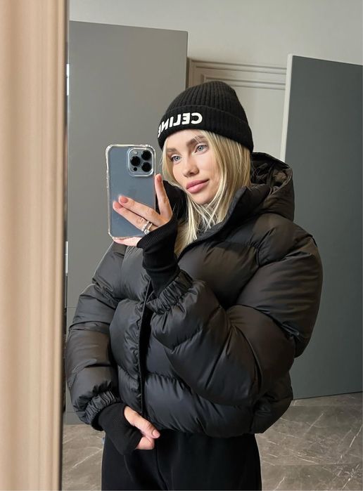 Об’ємний пуховик бренду marymax