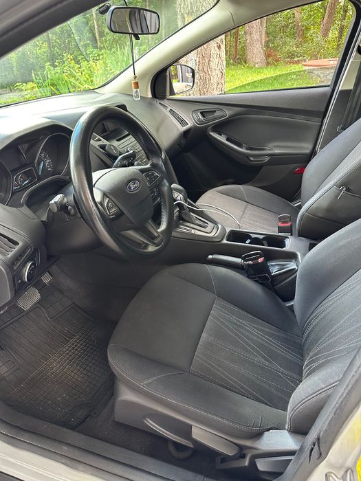 Оренда авто Львів в таксі / особисті цілі Ford Focus 3