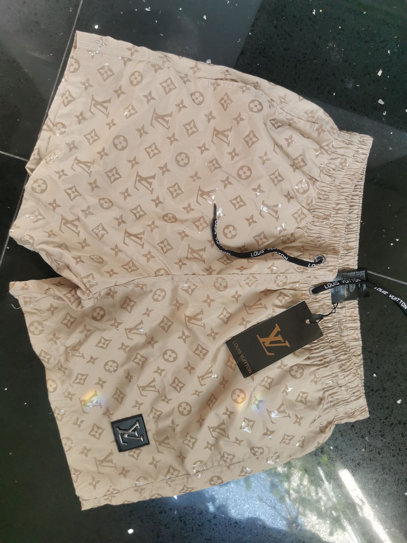 Lv Louis Vuitton roz S i M nowe ortalion spodenki szorty