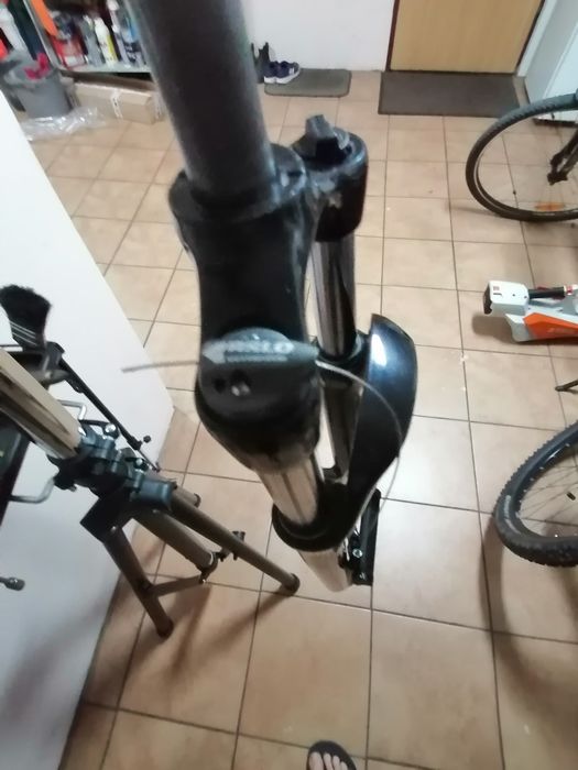 Amortyzator rowerowy SR SUNTOUR XCM Rl