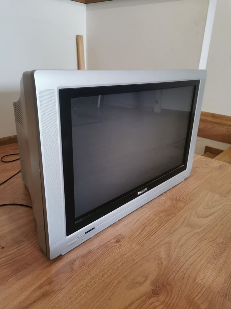 Telewizor starszego typu