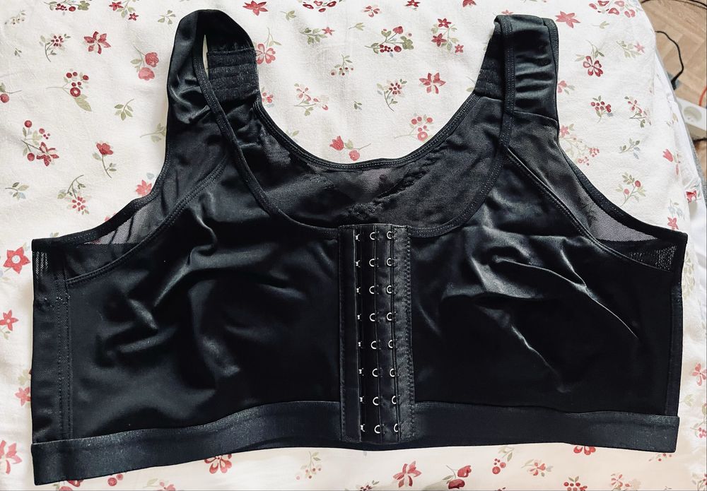 Biustonosz sportowy czarny 3XL Woweny