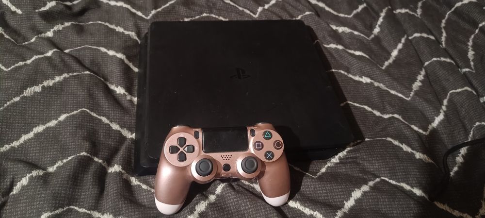 Playstation 4 slim плейстейшин 4 слім