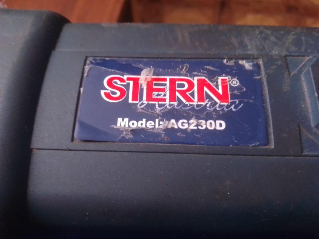 Болгарка STERN AG230D